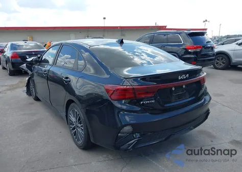 2024 Kia Forte Gt-Line z USA, uszkodzony, nr VIN 3KPF54AD5RE738434